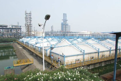 為“碧水藍(lán)天”再添新筆觸，反吊膜新技術(shù)治理廢氣獲成功